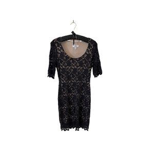 Black Lace Formal Cocktail or Wedding Dress Badgley Mischka Size 12